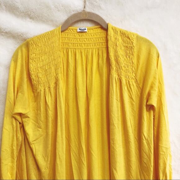 Splendid Yellow Flowy Open Cardigan - Picture 2 of 7